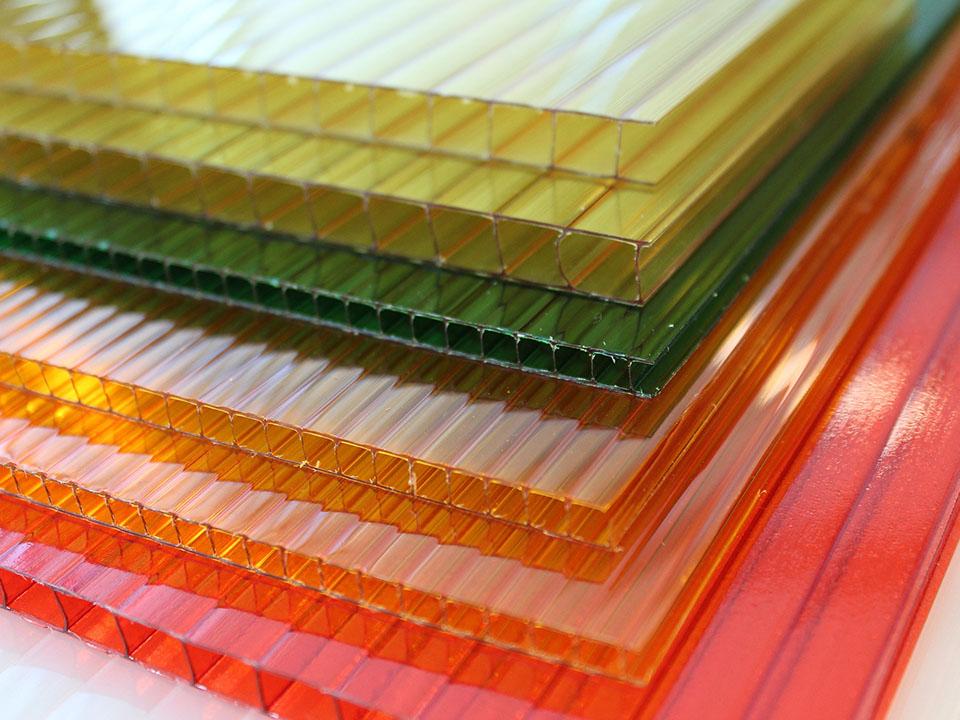 Different colors of Polycarbonate that can be used as greenhouse insulation
