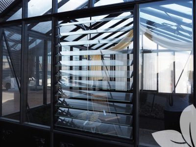 Janssens Louver Window in Black