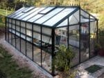 Janssens Royal Victorian VI36 Greenhouse 10ft x 20ft with closed doors and plants inside