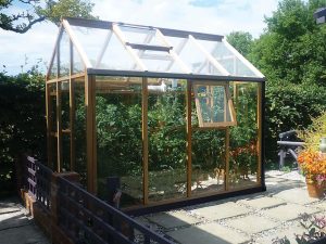 Juliana Classic Greenhouse 6ft X 8ft | Greenhouse Emporium