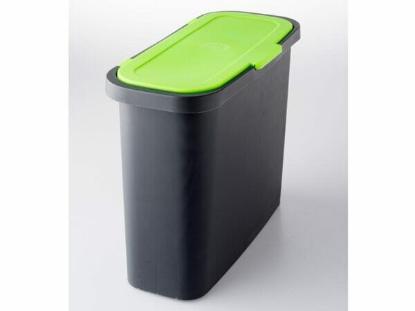 Maze Kitchen Caddie Compost Bin 2.4 gal with closed lid from back side
