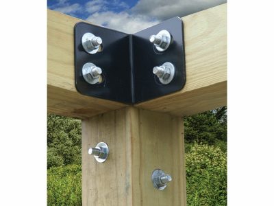 Corner with mounting bracket of the RSI Acacia Gazebo