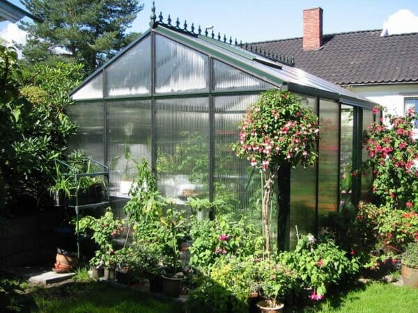 Janssens Royal Victorian VI34 Greenhouse 10ft x 15ft with polycarbonate covering
