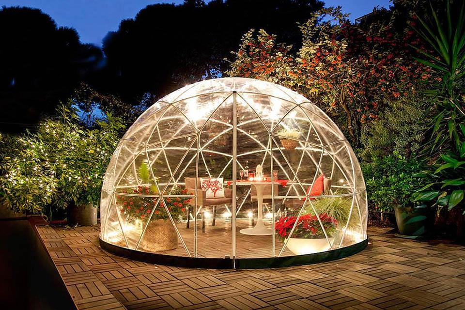 https://greenhouseemporium.com/wp-content/uploads/2020/02/Ultimate-greenhouse-guide-geodesic-dome.jpg