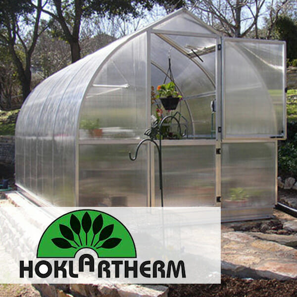 Onion-shaped greenhouse with logo of Hoklartherm