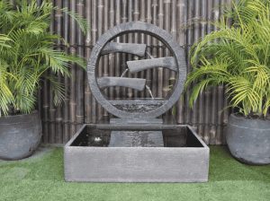 Wagon Wheel Fountain